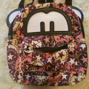 Mickey backpack.🖤